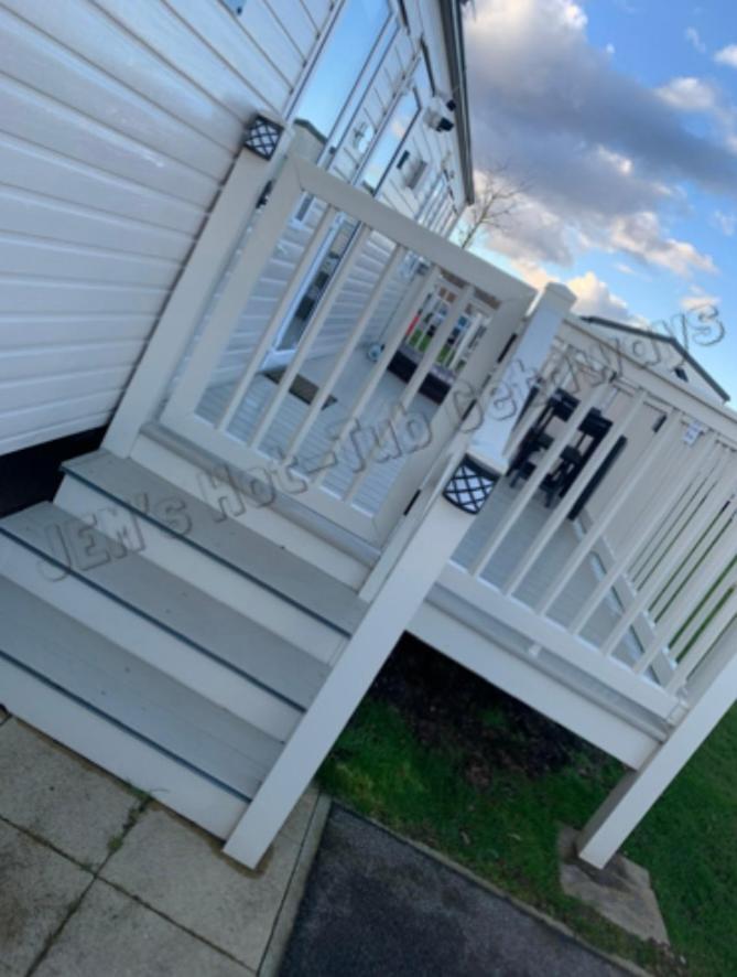 Jems Hot-Tub Getaways 8 Berth At Tattershall Lakes المظهر الخارجي الصورة